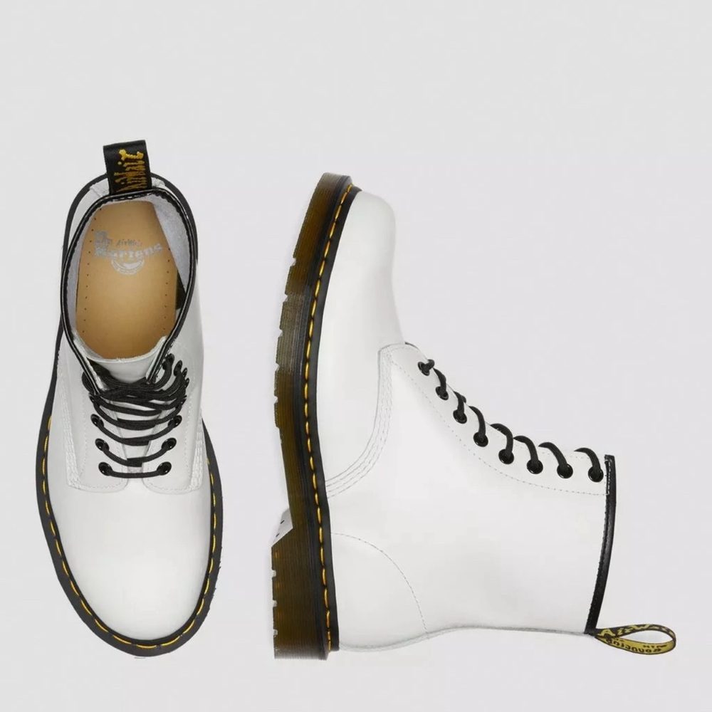 Dr. Martens 1460 Smooth White